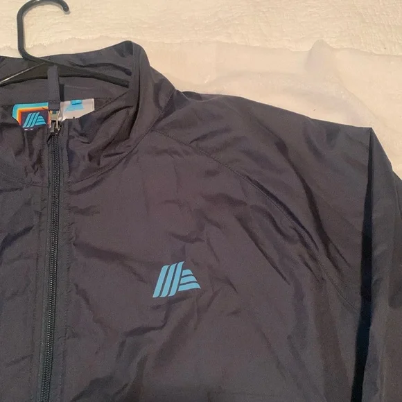 Aldi rainbow navy windbreaker like new size large - Picture 2 of 6